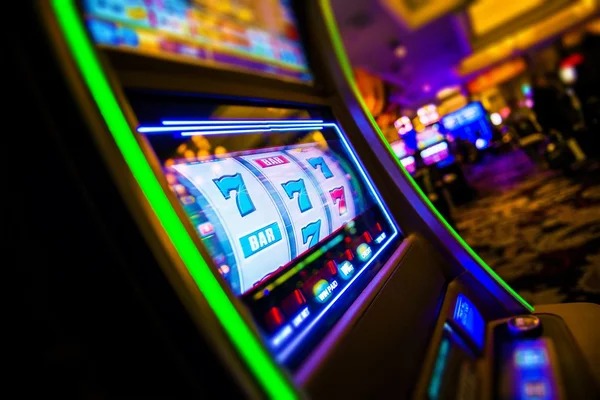 Sweet Bonanza slot with bonus feature Sweet Bonanza slot game interface with bonus feature display
